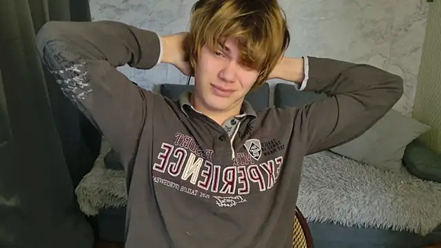 Bonnie And C1yde online show from 15, 4, 2026