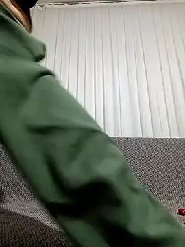 ezgi2545 online show from 5, 1, 2026