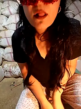 ezgi2545 online show from 28, 3, 2026