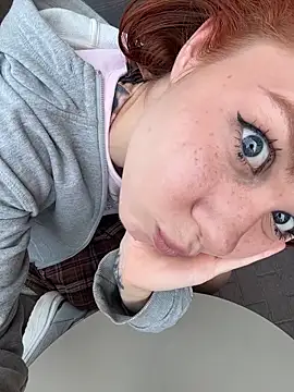RosieSecret online show from 17, 5, 2026