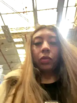 Sara-cooper2 online show from 29, 11, 2025