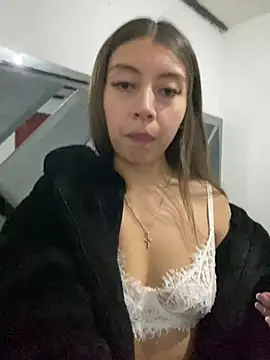 Sara-cooper2 online show from 27, 3, 2026