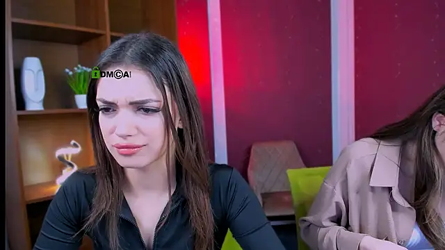 Snapshot of rose_style chatting on 8, 11, 2025 rose style online show from 8, 11, 2025