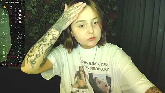 Snapshot of vendymories chatting on 31, 3, 2026 vendymories online show from 31, 3, 2026