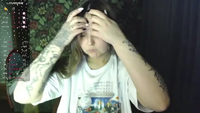 Snapshot of vendymories chatting on 24, 4, 2026 vendymories online show from 24, 4, 2026