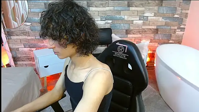 Snapshot of Chipi_tay chatting on 30, 9, 2025 Chipi tay online show from 30, 9, 2025