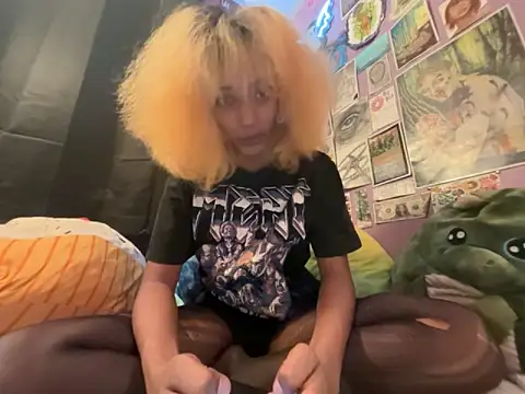 Snapshot of saidyl chatting on 2, 12, 2025 saidyl online show from 2, 12, 2025