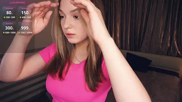 Snapshot of NguyetHankey chatting on 1, 12, 2025 NguyetHankey online show from 1, 12, 2025