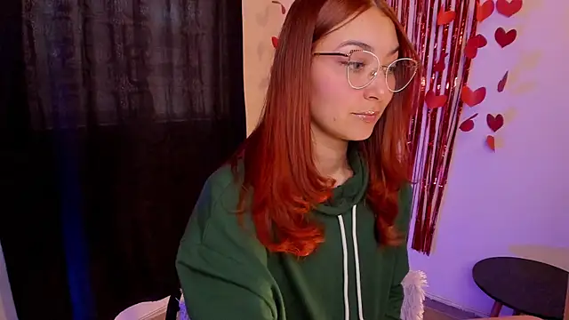 Snapshot of Isis-Blaze chatting on 17, 2, 2026 Isis-Blaze online show from 17, 2, 2026