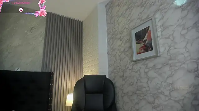 Snapshot of alicy__torres chatting on 15, 10, 2025 alicy torres online show from 15, 10, 2025