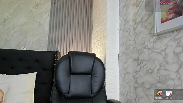 Snapshot of alicy__torres chatting on 13, 2, 2026 alicy torres online show from 13, 2, 2026