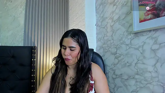 Snapshot of alicy__torres chatting on 21, 2, 2026 alicy torres online show from 21, 2, 2026