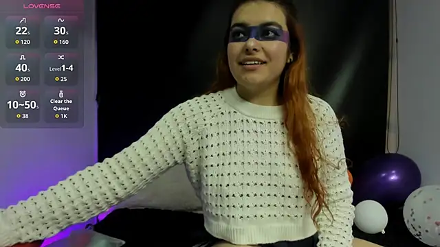Snapshot of Lila_Cox chatting on 6, 10, 2025 Lila Cox online show from 6, 10, 2025
