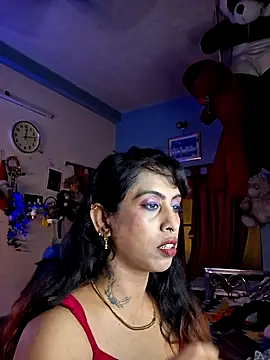 Snapshot of Love_Beauty01 chatting on 14, 6, 2026 Love Beauty01 online show from 14, 6, 2026