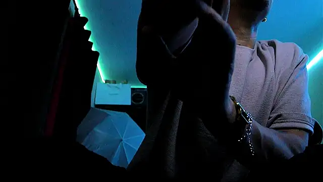 AlphaMasterXxx online show from 28, 9, 2025