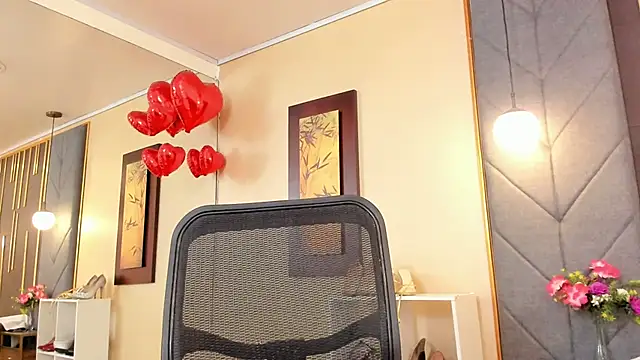 Snapshot of OliviGrace chatting on 17, 12, 2025 OliviGrace online show from 17, 12, 2025