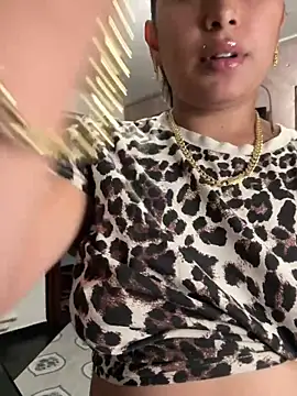 Snapshot of JaneetDeea chatting on 11, 10, 2025 JaneetDeea online show from 11, 10, 2025