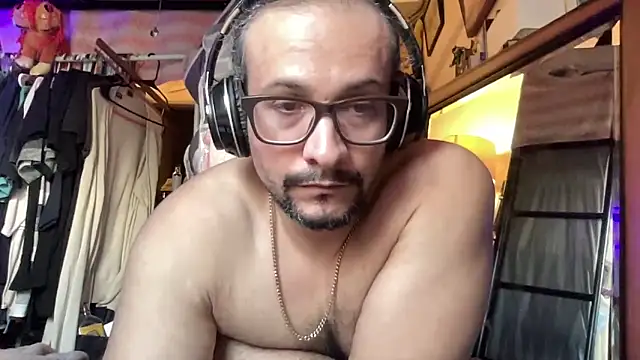 Snapshot of Piano_Tony chatting on 6, 1, 2026 Piano Tony online show from 6, 1, 2026