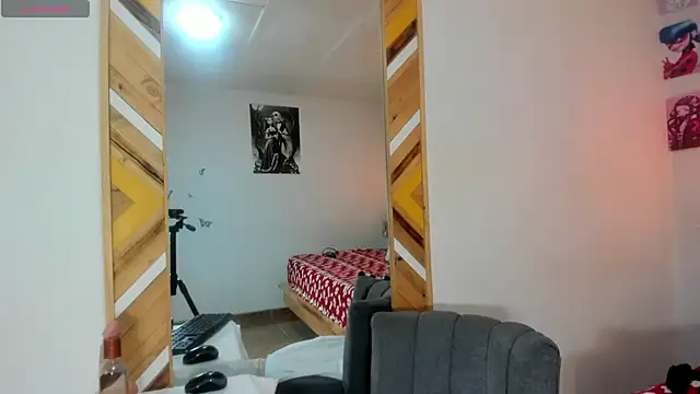 SoleneFontaine online show from 4, 11, 2025