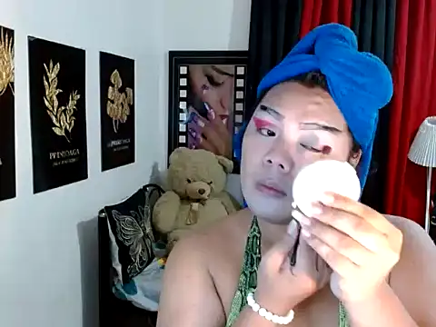 TSbrianaHugeCock online show from 16, 4, 2026