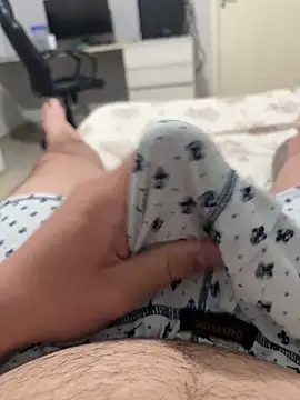 Snapshot of Novinho16cmz chatting on 13, 10, 2025 Novinho16cmz online show from 13, 10, 2025