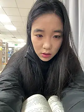 Snapshot of luluya1314 chatting on 10, 3, 2026 luluya1314 online show from 10, 3, 2026