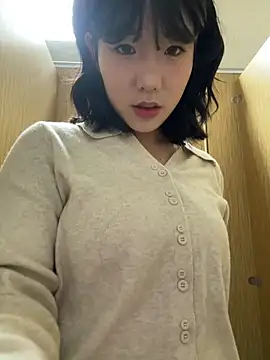 Snapshot of luluya1314 chatting on 8, 4, 2026 luluya1314 online show from 8, 4, 2026