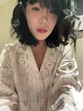 Snapshot of luluya1314 chatting on 11, 4, 2026 luluya1314 online show from 11, 4, 2026