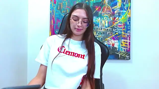 Snapshot of Lea_Deluc chatting on 15, 3, 2026 Lea Deluc online show from 15, 3, 2026