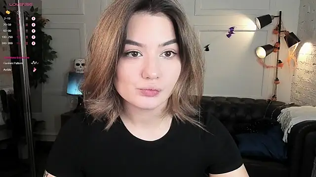 Dark Moni online show from 22, 10, 2025