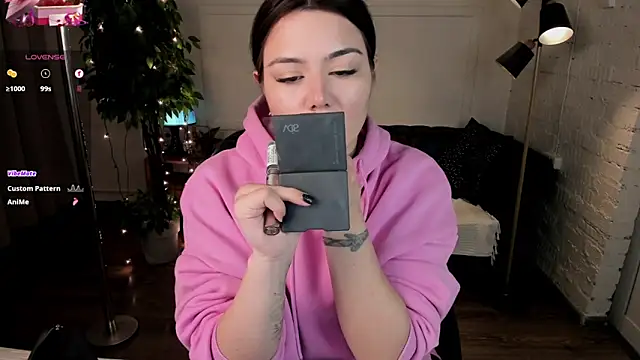 Snapshot of Dark_Moni chatting on 8, 1, 2026 Dark Moni online show from 8, 1, 2026