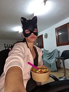 Snapshot of SweetSun69 chatting on 20, 4, 2026 SweetSun69 online show from 20, 4, 2026