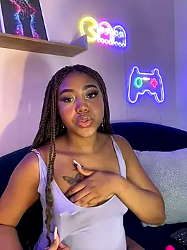 AngelaRoberts online show from 28, 9, 2025