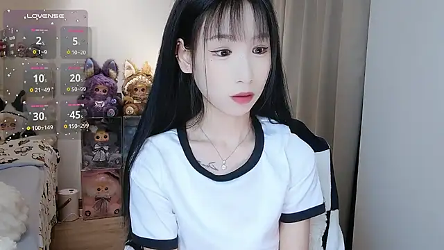 Snapshot of M-OTT_ chatting on 6, 4, 2026 M-OTT online show from 6, 4, 2026