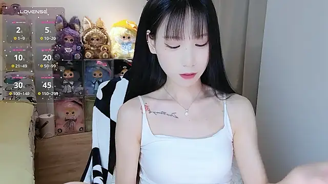 Snapshot of M-OTT_ chatting on 13, 4, 2026 M-OTT online show from 13, 4, 2026