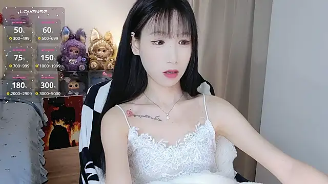 Snapshot of M-OTT_ chatting on 22, 4, 2026 M-OTT online show from 22, 4, 2026