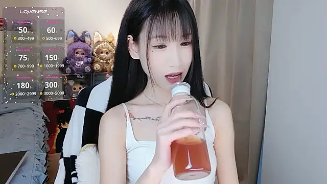 Snapshot of M-OTT_ chatting on 26, 4, 2026 M-OTT online show from 26, 4, 2026