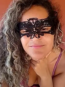 Snapshot of RaphinhaSanches chatting on 5, 12, 2025 RaphinhaSanches online show from 5, 12, 2025