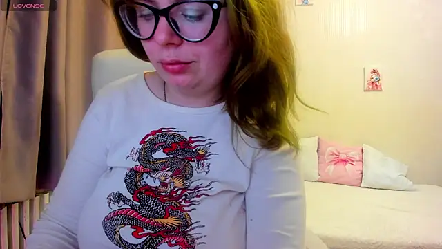 MilisaSweet777 online show from 17, 4, 2026