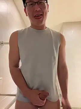 maxime0928 online show from 4, 4, 2026