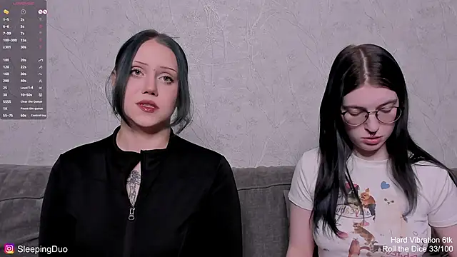 Snapshot of Threesomebabes chatting on 13, 4, 2026 Threesomebabes online show from 13, 4, 2026