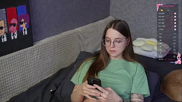 Snapshot of Violetwin chatting on 28, 3, 2026 Violetwin online show from 28, 3, 2026