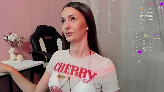 Snapshot of Monica_Velvet chatting on 11, 9, 2025 Monica Velvet online show from 11, 9, 2025