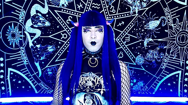 naomi satan online show from 4, 12, 2025