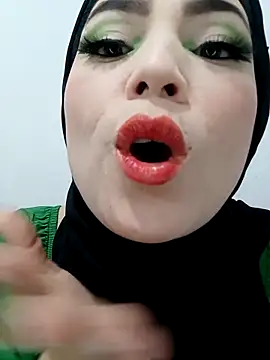 Snapshot of jamila_zair chatting on 17, 3, 2026 jamila zair online show from 17, 3, 2026