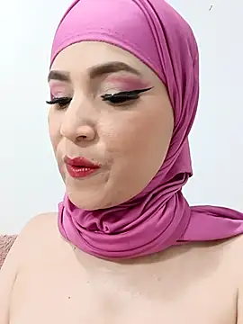 Snapshot of jamila_zair chatting on 7, 4, 2026 jamila zair online show from 7, 4, 2026