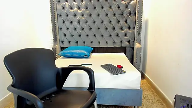 nero reyd online show from 5, 2, 2026