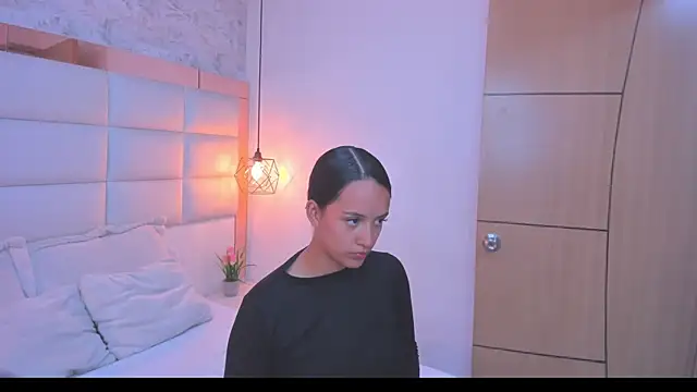 Salome Smitth 1 online show from 15, 4, 2026