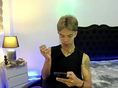 Snapshot of jersthebigfuckerxxx chatting on 3, 10, 2025 jersthebigfuckerxxx online show from 3, 10, 2025