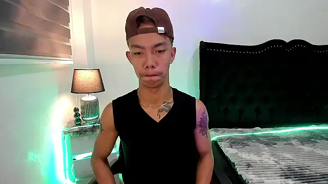 Snapshot of jersthebigfuckerxxx chatting on 4, 10, 2025 jersthebigfuckerxxx online show from 4, 10, 2025